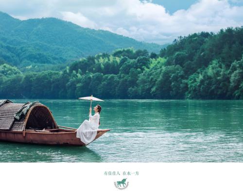 警察爸爸因公牺牲六岁儿子作画令人泪目【太阳成集团tyc7111cc】(图3) 太阳成集团tyc7111cc