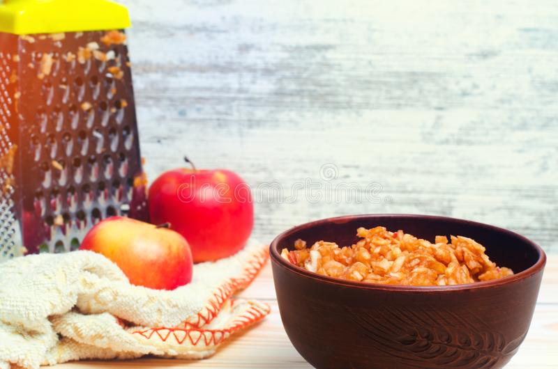 新东方梦想之旅岳阳站:年轻的心与梦想一起飞翔|太阳成集团tyc7111cc(图1) 太阳成集团tyc7111cc