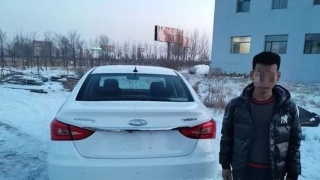 ‘太阳成集团tyc7111cc’小凤凰不破不立LPL喜提全胜 笑笑狂吹Uzi孩子哥“复仇”成功(图2) 太阳成集团tyc7111cc