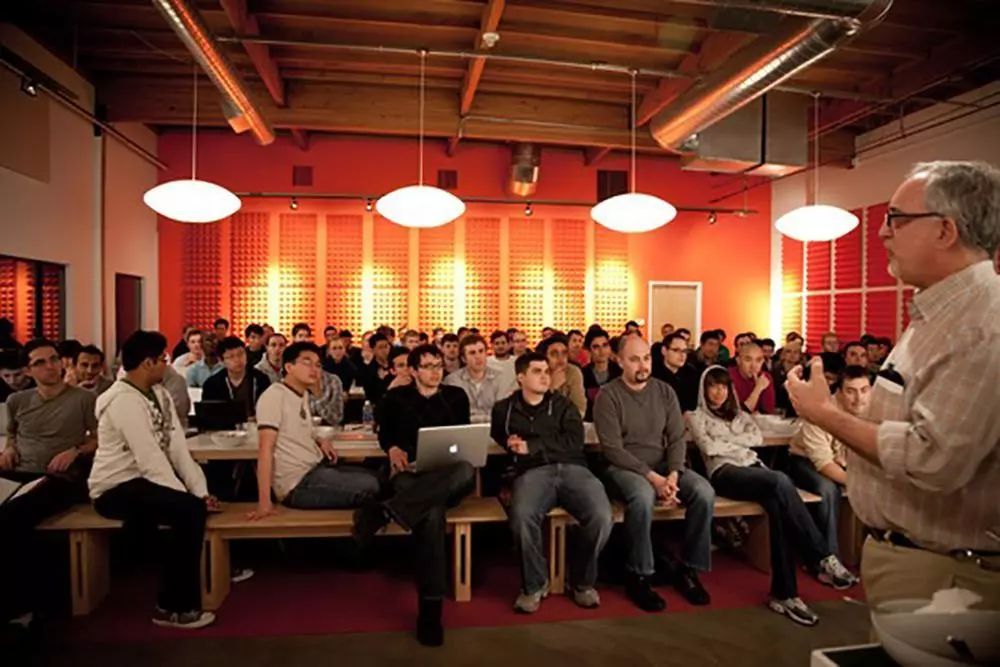 宝丰县闹店镇中心幼儿园:抗击疫情我们一直在行动|太阳成集团tyc7111cc(图2) 太阳成集团tyc7111cc