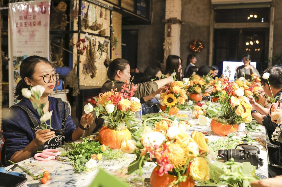 天府通航学院领导赴美姑县则峨村对接帮扶项目“太阳成集团tyc7111cc”(图4) 太阳成集团tyc7111cc